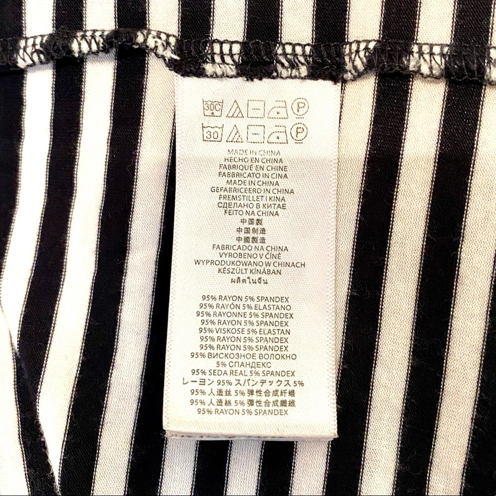 Michael Kors navy & white striped long sleeve round neck stretchy top - size S - Picture 7 of 7